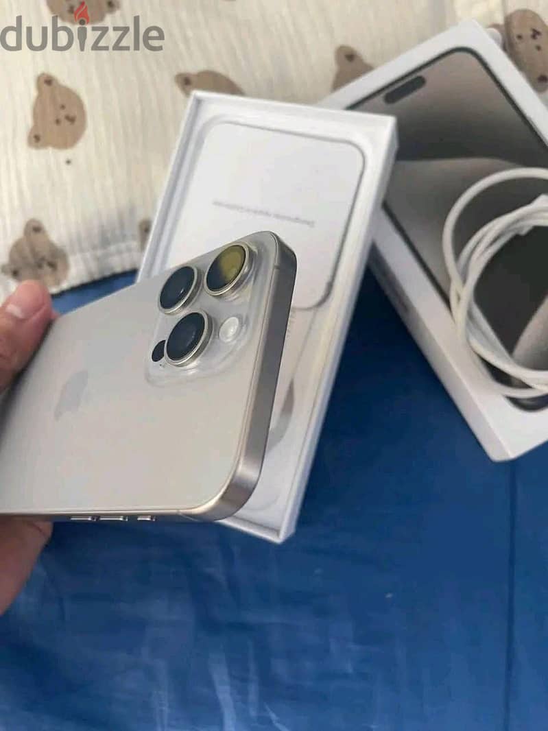 Apple - iPhone 15 Pro Max 1