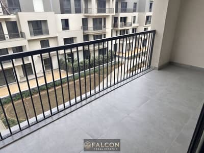 Finished Duplex for sale in Sodic East next to Madinaty minutes from the International Medical Center between Ismailia Desert Road and Suez Road