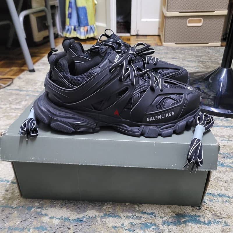 Balenciaga Track 1
