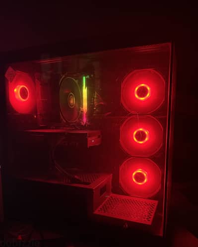 Pc لبيع