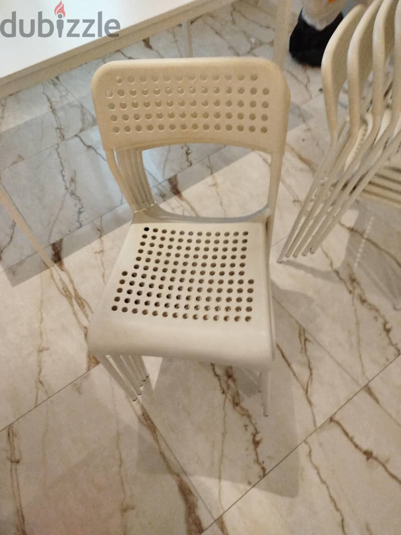 10 Ikea chairs 3