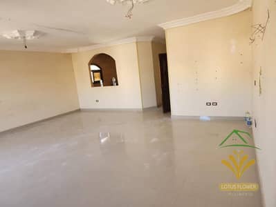 Apartment for rent in Al-Banasij 10 Villas - Tagammoh First