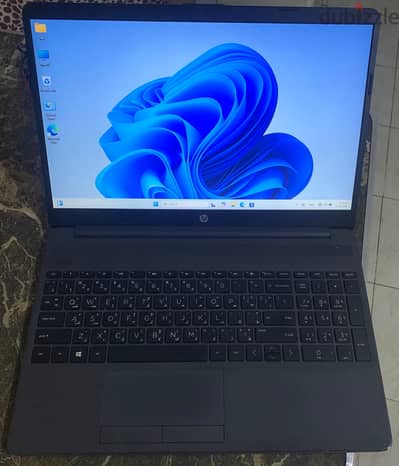 للبيع | HP 15s – شاشة 15.6 بوصة   لابتوب عملي وشيك، مناسب جدًا