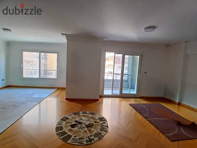 Apartment for sale 120m in Glem, steps from the sea (surrounding Al Marghani Palace)