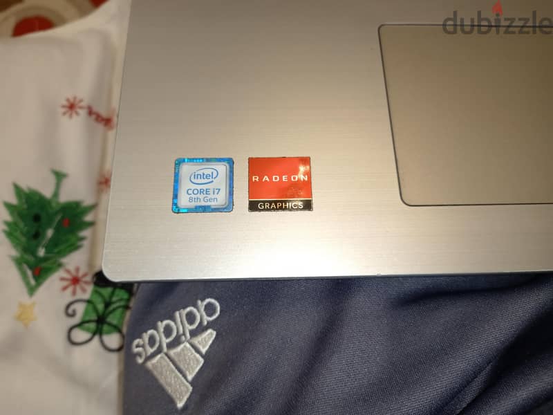 LENOVO 4