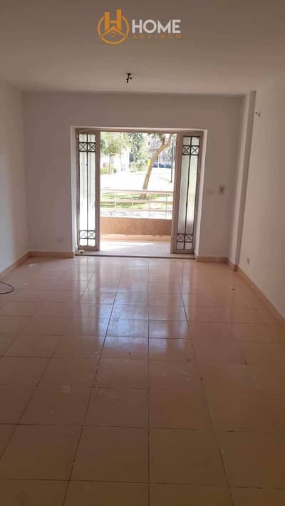 Ground Floor Apartment with Garden for Rent in Madinaty B6, Prime Location