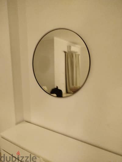 hanging Ikea mirror 80cm