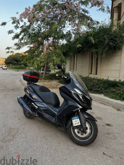 Kymco downtown 350