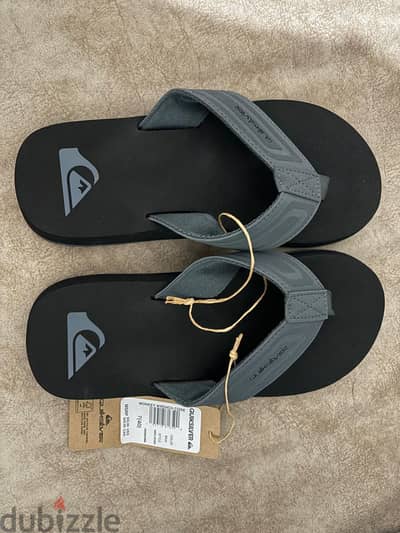 شبشب رجالي Quiksilver جديد