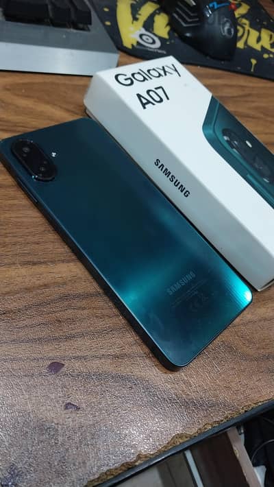 Samsung A07 للبيع (قابل للتفاوض)
