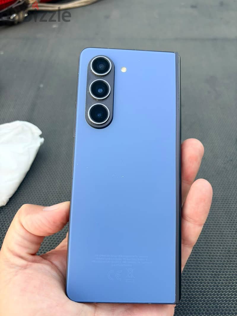Samsung Z Fold 5 3