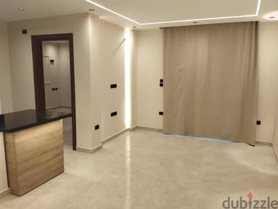 استوديو بليك بارك تاج سيتي للايجار
