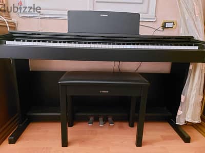 Yamaha YDP 144 Piano