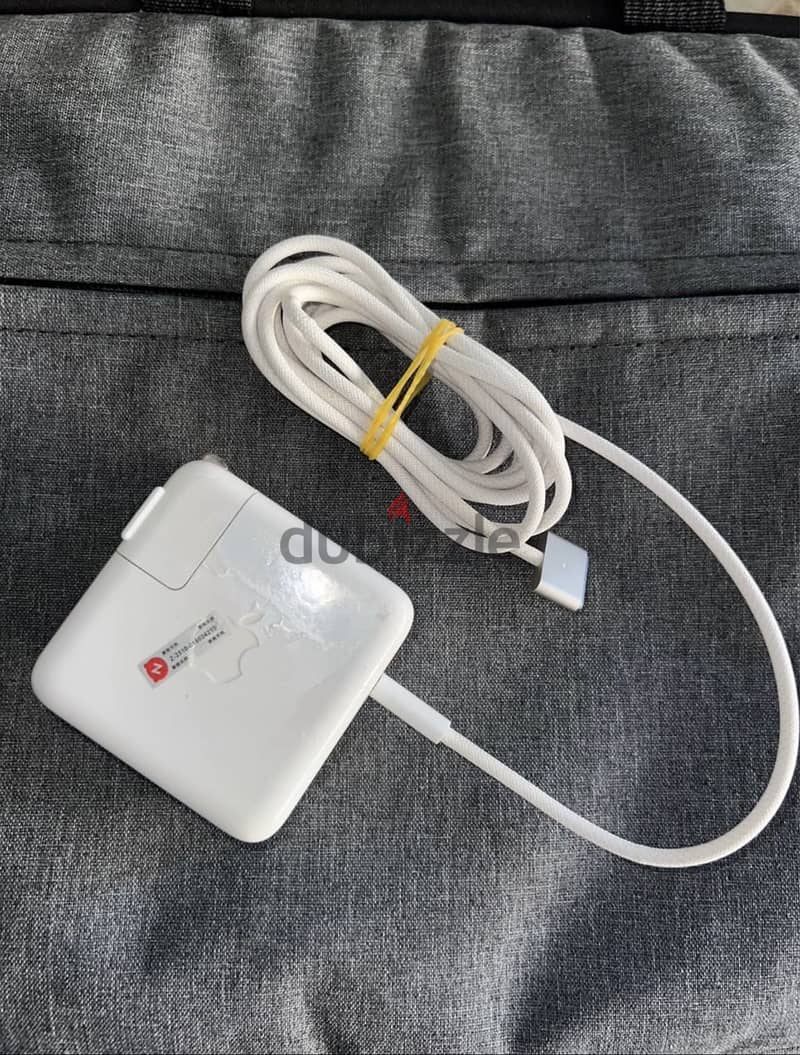 MacBook Pro M4 1