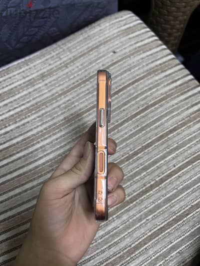 آبل - آيفون 17 برو