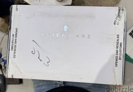Alienware M16 R2 2TB 64GB Core i7