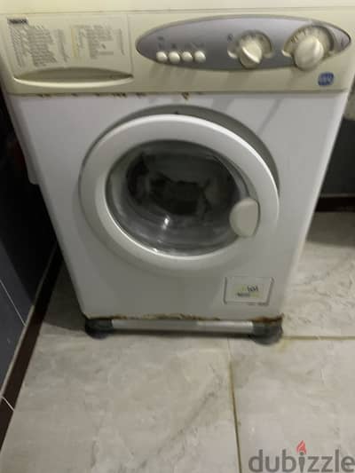 للبيع عسالة زانوسى اكوا تك اتوماتيك