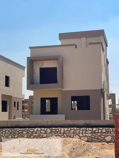 Villa available for immediate handover in Zayed Greens 2 compound, located on the Dahshur Link Road, Sheikh Zayed.