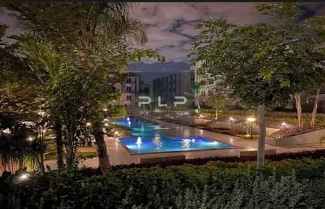 Premium Apartment for Rent in Galleria Moon Valley | Fully Furnished Ultra Super Luxury  A fully furnished apartment featuring an Ultra Super Luxury