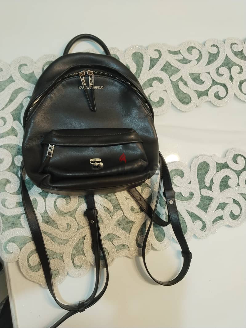 Karl Lagerfeld Original Leather Backpack – 205W3090 3