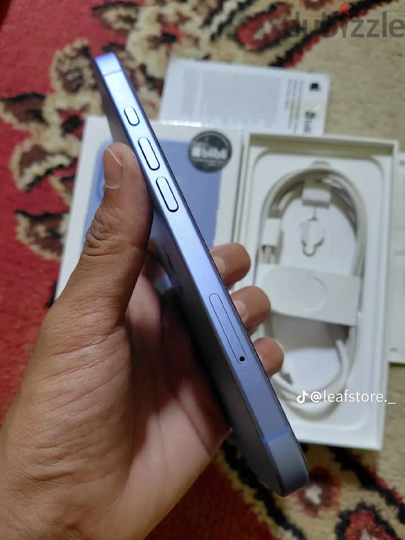 Apple - iPhone 16 4