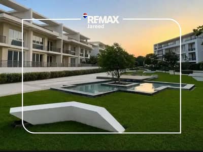 Last Townhouse Available-  Townhouse for Sale in Pyramids Hills – Prime Location & Semi-Finished