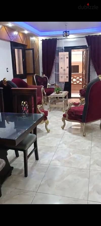 شقة مفروشة فرش هاي لوكس للايجار الشتوي اسره أو عريس أو شركة 3 غرف نوم ريسبشن قطعتين مطبخ حمام الدور الاول علوي فرش جديد بالكامل يوجد جميع المرافق مياه وكهرباء بالإسكندرية العجمي الكيلو21 بشاطئ النخيل بموقع متميز جدا