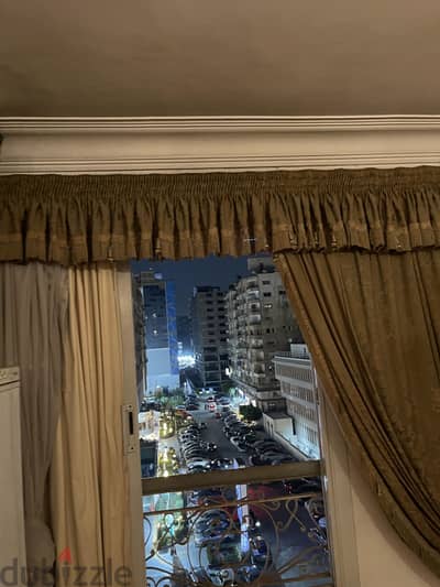 ستارة للبيع
