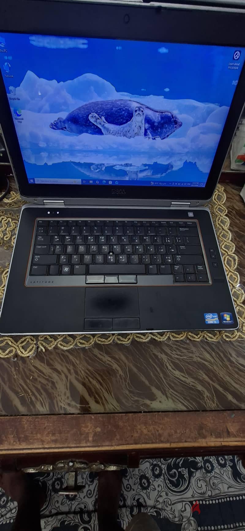 lap dell Latitude 1