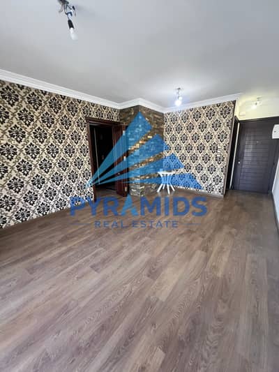For rent: A 82m apartment in Madinaty, super lux finishing in Phase 7.