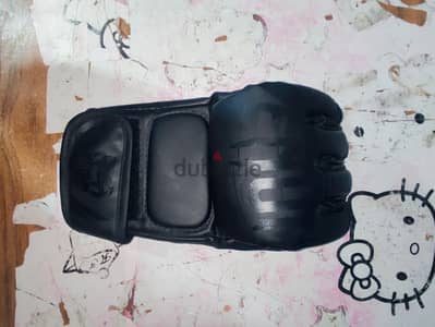 MMA GLOVES قفازات فنون القتال المختلطة