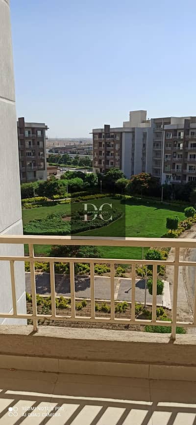 Apartment 160m for rent in Wesal Residence Compound – Opposite Madinaty (Gate 1)