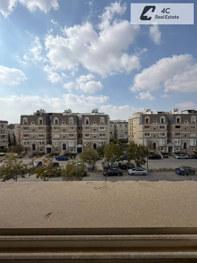 شقه للبيع متشطبه بالكامل  - استلام فوري بلتقسيط- في ماونتن فيو هايد بارك - اقل من سعر الشركه - for sale in mountain view hyde park new cairo