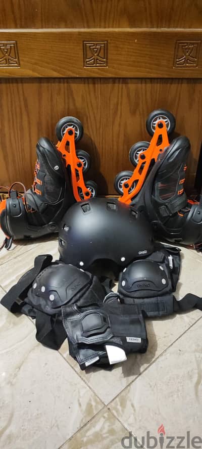 باكدج باتيناج Oxelo FIT500 مقاس 45 كسر زيرو + خوذة وسيفتي