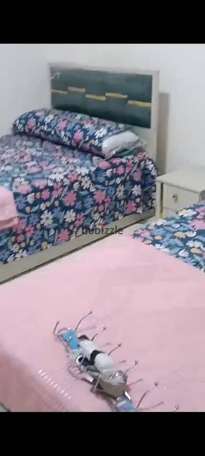 شقة مفروشة فرش هاي لوكس للايجار الشتوي اسره أو عريس أو طالبه جامعيه أو شركة 2 نوم ريسبشن قطعتين مطبخ حمام الدور الاول علوي بالإسكندرية العجمي الكيلو21 بشاطئ النخيل بجوار فندق الدفاع الجوي بموقع متميز جدا
