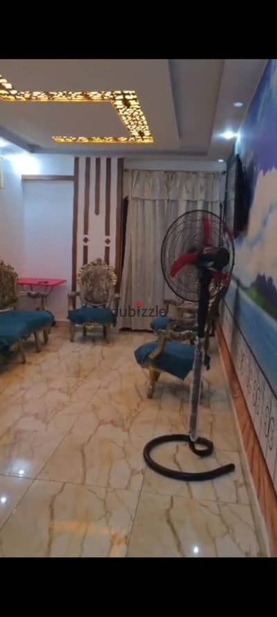 شقة مفروشة فرش بيتي للايجار الشتوي اسره أو عريس أو شركة 3 غرف نوم ريسبشن قطعتين مطبخ حمام الدور الاول علوي بالإسكندرية العجمي الكيلو21 بشاطئ النخيل بموقع متميز جدا