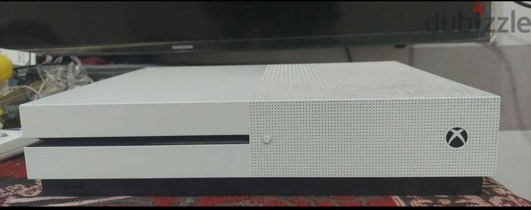 Xbox 1 s 1tb 2