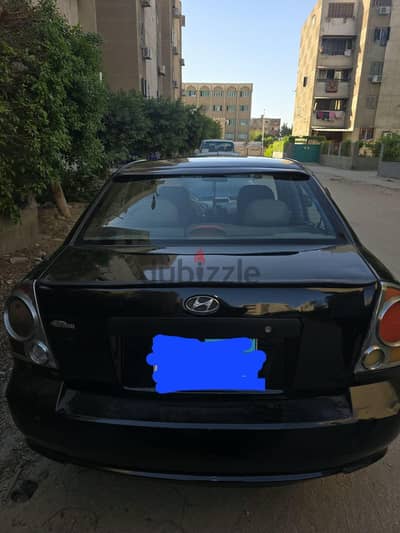 Hyundai Verna 2004