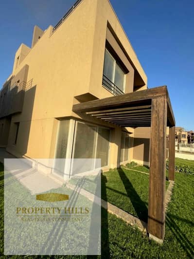 The last villa at the old price in Fifth Settlement by Palm Hills, near Mivida, Al Ahly Club, 90th Street,Auc, and Mountain View.