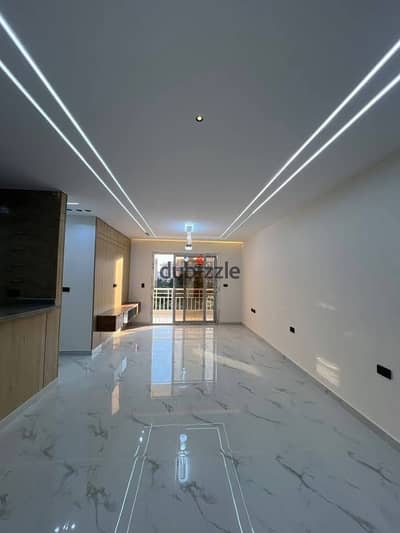 Bargain apartment Mountain View ultra super lux finishing heart New Cairo near Mivida Hyde Park AUC