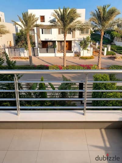 payment 10 year installments prime clubhouse view own apartment Hyde Park Compound next Mivida Mountain View mins La Vista