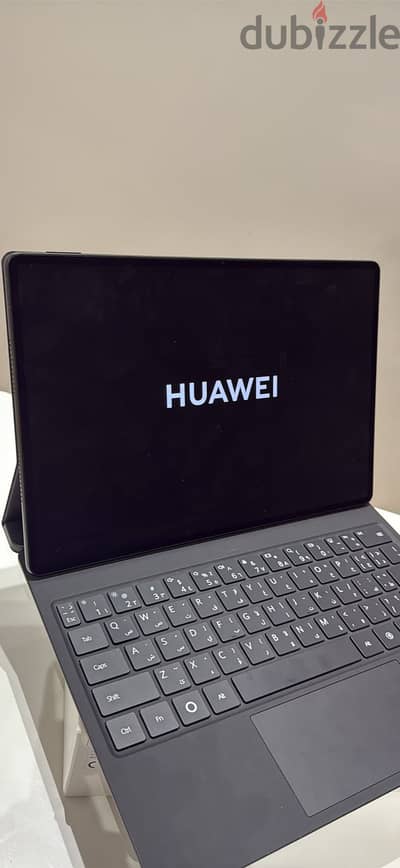 Huawei Matepad Pro 12.2 Paper Matte edition 2025 with pen and keyboard