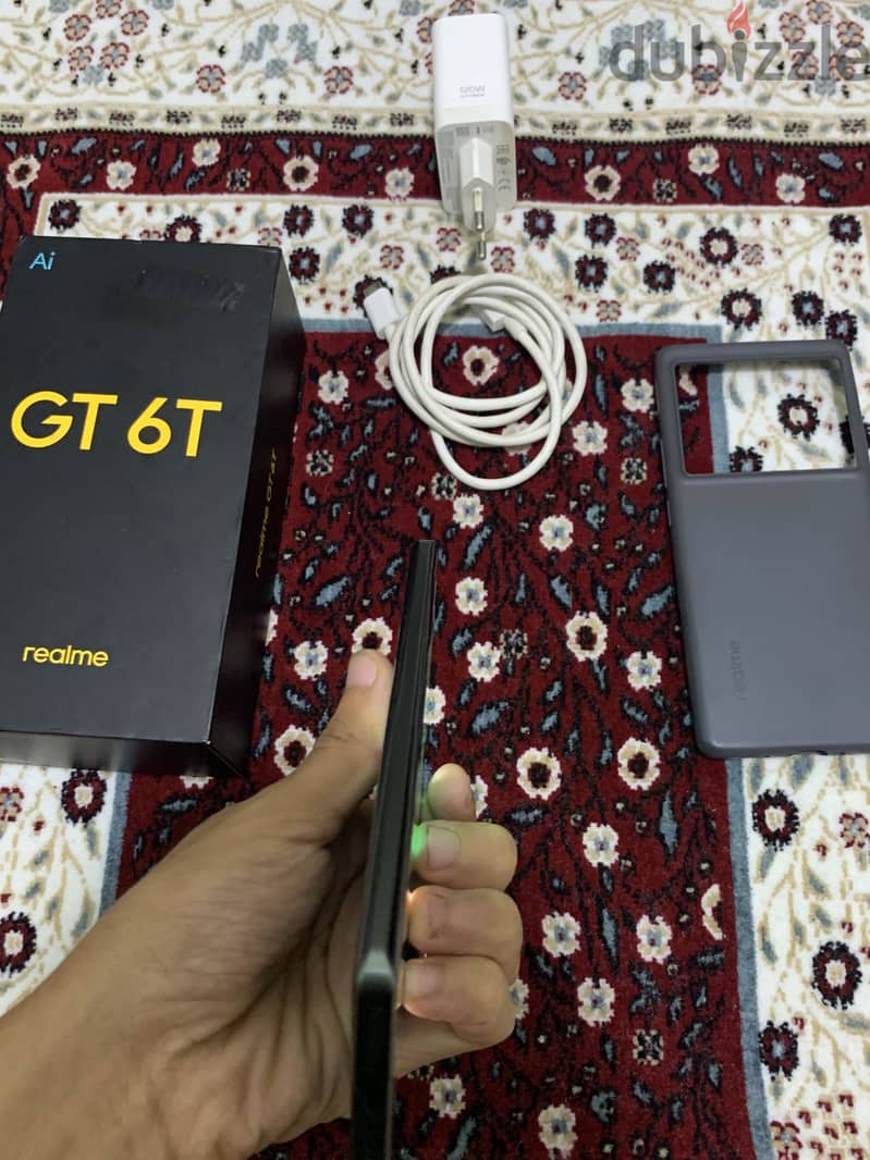 Realme GT 6T 3