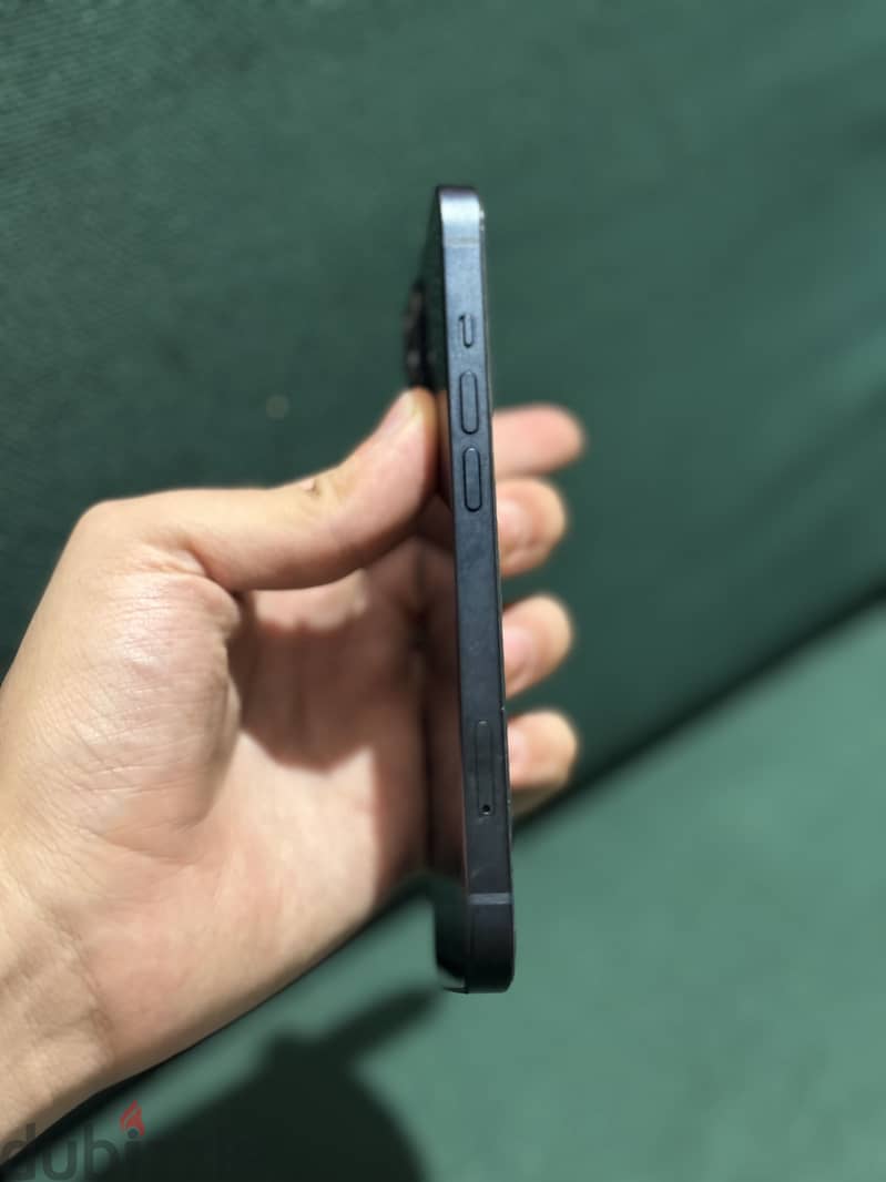 Apple - iPhone 13 5