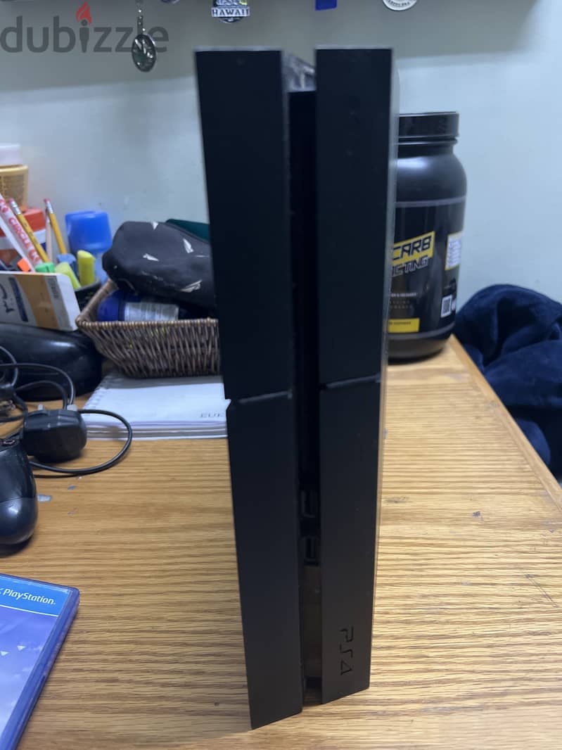 PS4, good condition 2