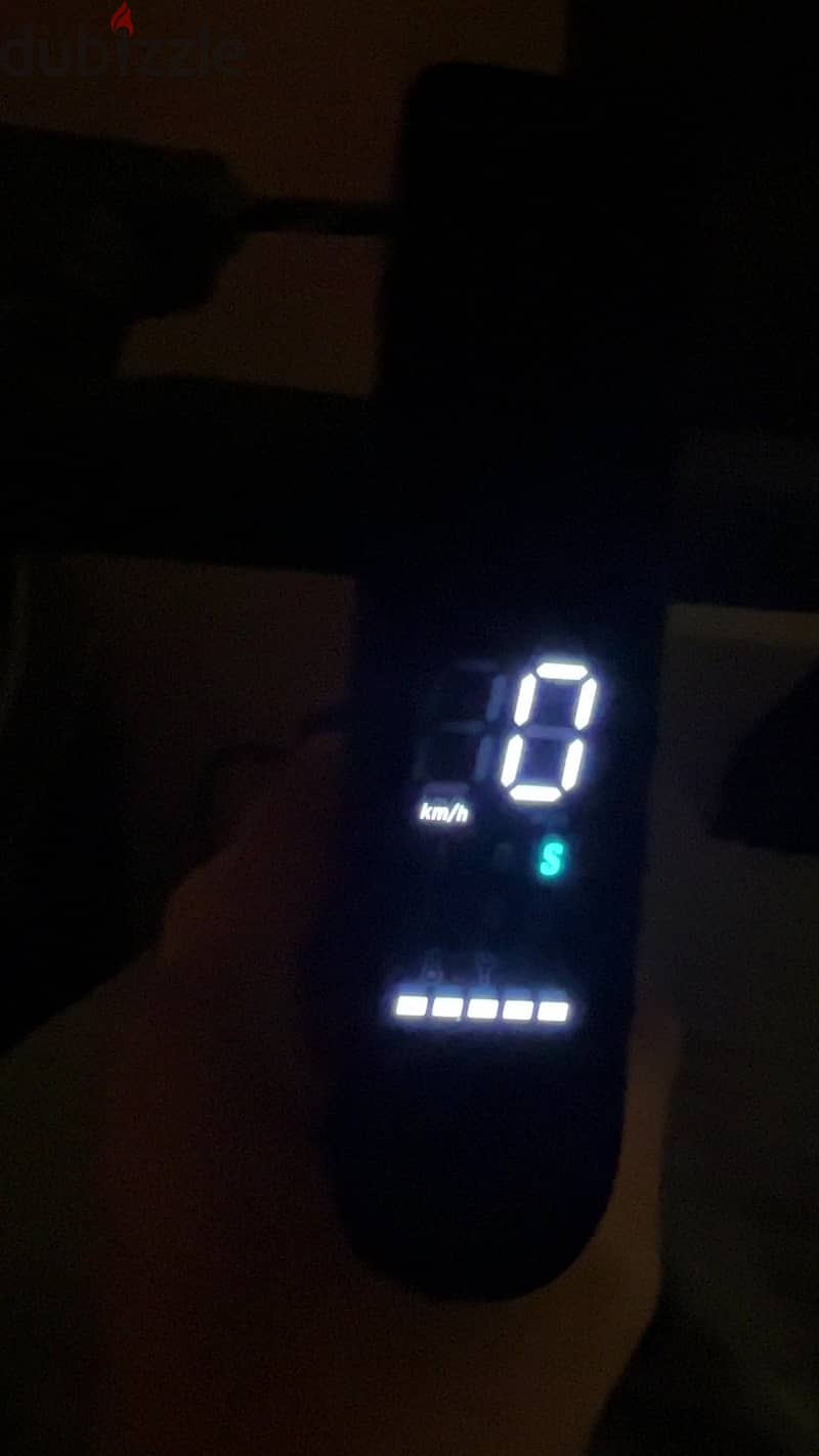 Xiaomi Mi Electric Scooter Essential edtion 5