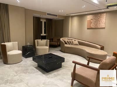شقة فاخرة مفروشة بالكامل للإيجار في زايد ديونز الشيخ زايد | 211م | 3 غرف نوم | 3 حمامات | فرش راقٍ وتشطيب فاخر | 45,000 جنيه