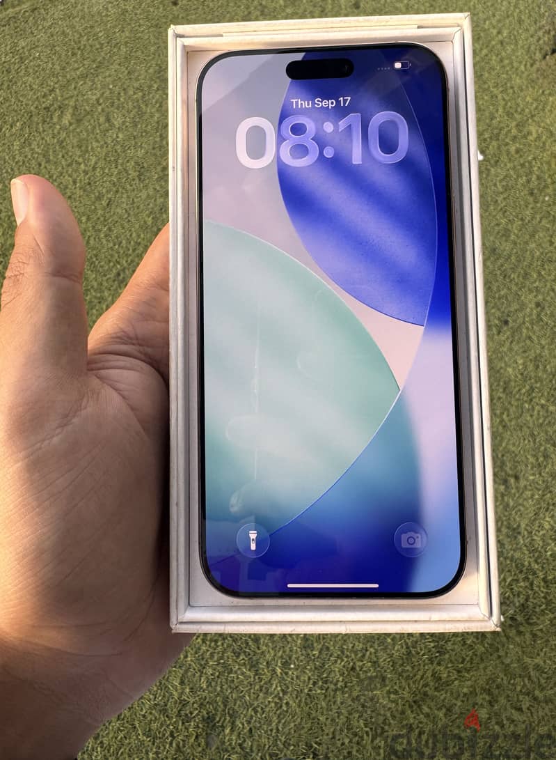 Iphone 16 pro max 1