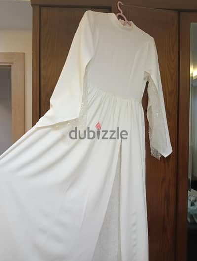 فستان أبيض ـ offwhite dress