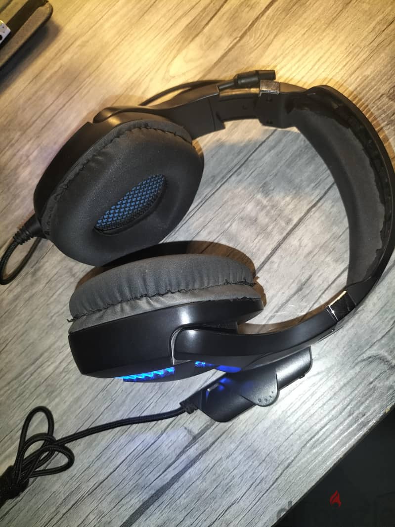 k18 pro headphone 2